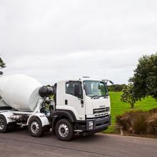 Transformation Tackles Key Challenges, Green Development Leads the Way China's Concrete Mixer Truck Industry Enters a New Stage of High-Quality Development